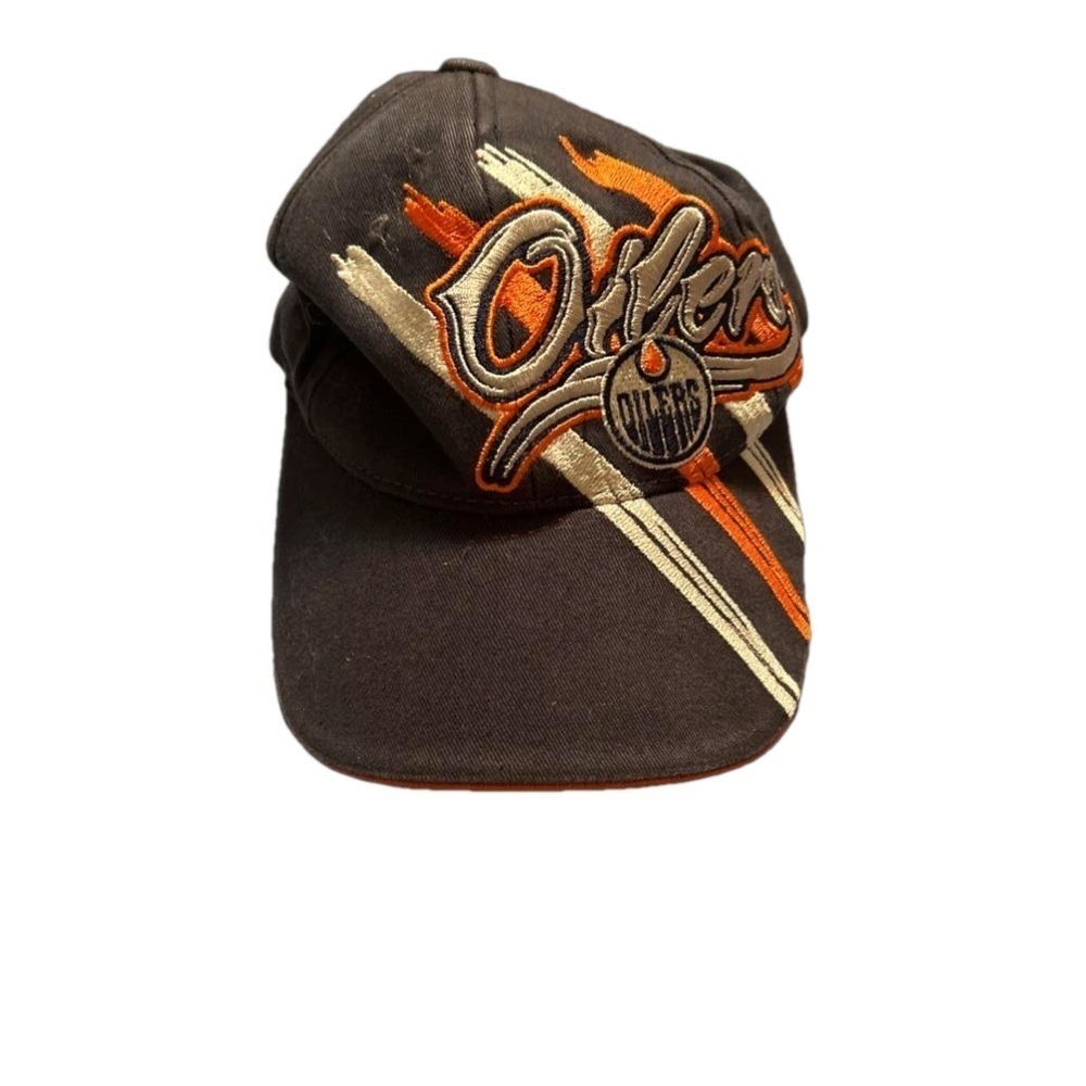 Boys NHL Edmonton Oilers Hat